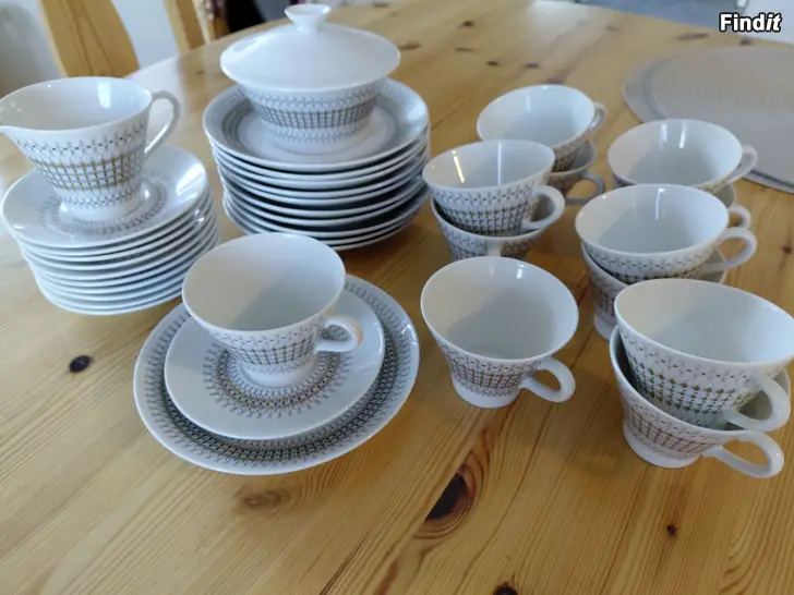 Säljes Arabia Kruunu kaffeservis