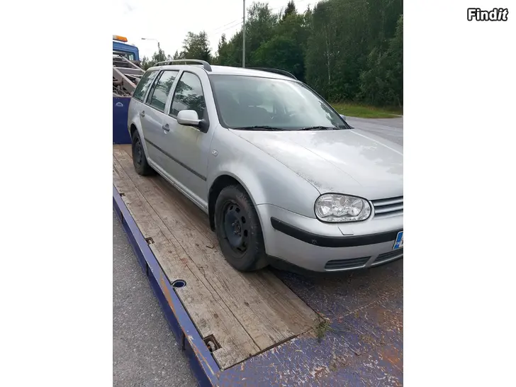 Säljes VW Golf farmare bensin