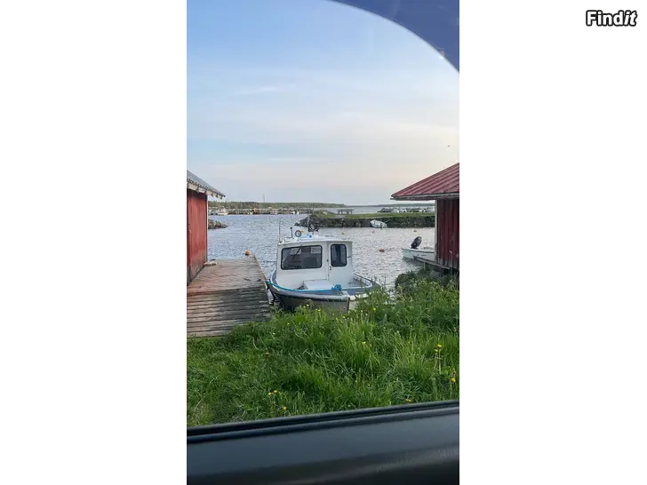 Säljes Säljes Glasfiberbåt