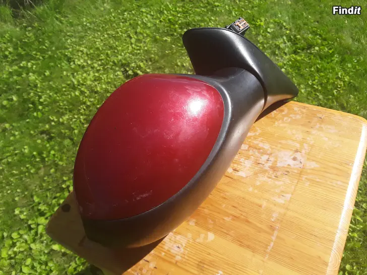 Myydään Citroen Xsara vänkärinpuolinen peili
