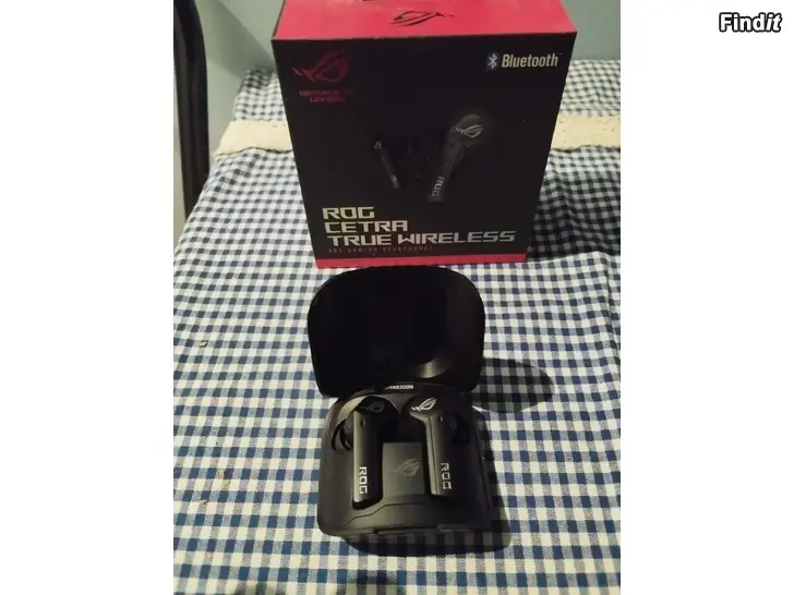 Myydään Asus ROG Cetra True Wireless, langattomat Bluetooth -pelinappikuulokkeet