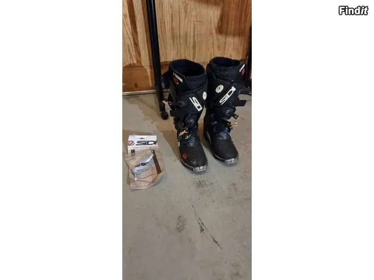 Säljes Sidi Crossfire motocrosstövlar
