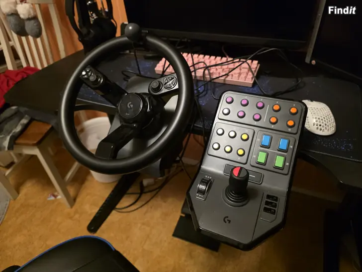 Säljes Logitech Farming simulator ratt