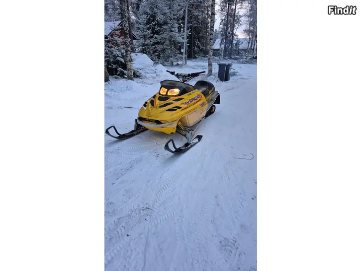 Säljes Skidoo mxz 500