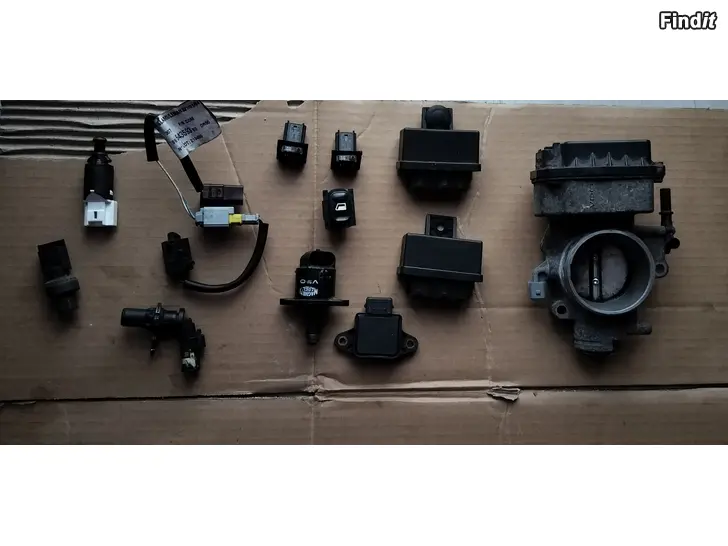 Myydään Kaasuläpäkotelo Bitron polttoainepumpunrele