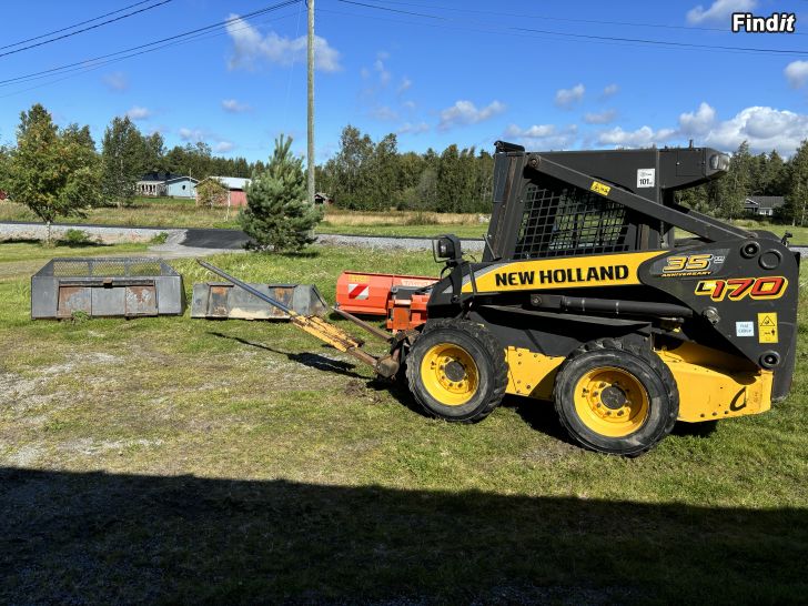 Säljes New Holland L170 , minilastare