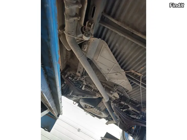 Säljes 2.5 tums catback avgasrör till Transporter T4