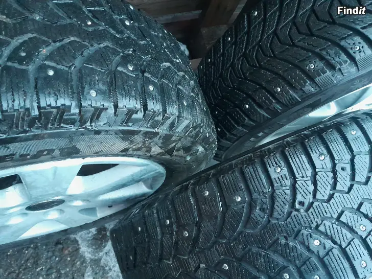 Myydään VW 5x100 R14 vanteet ja nastarenkaat