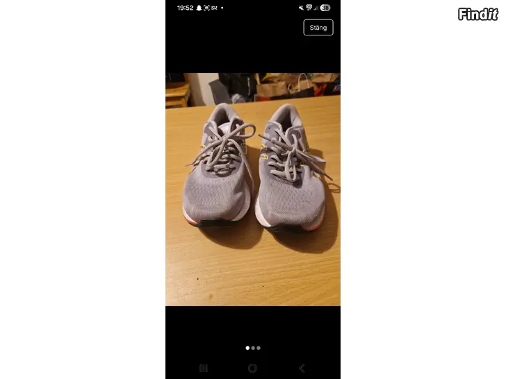Säljes Sneakers st 37.