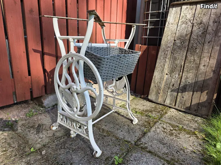 Säljes Original Anker gjutjärnsunderrede