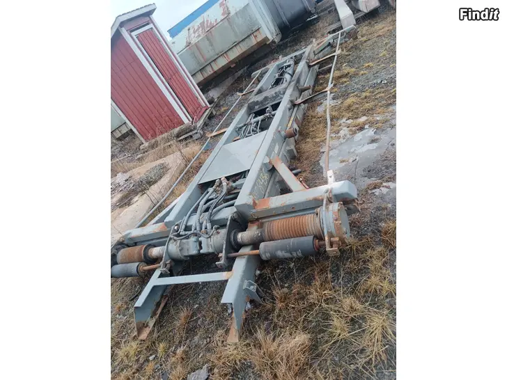 Myydään Vaijer system från en Volvo