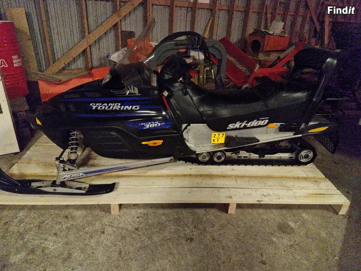 Säljes Ski doo grand touring 380f