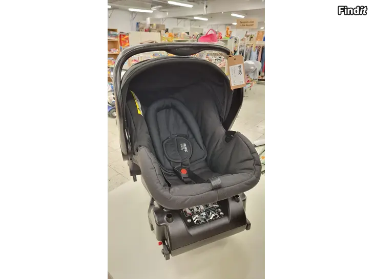 Säljes Britax Römer babyskydd + bas