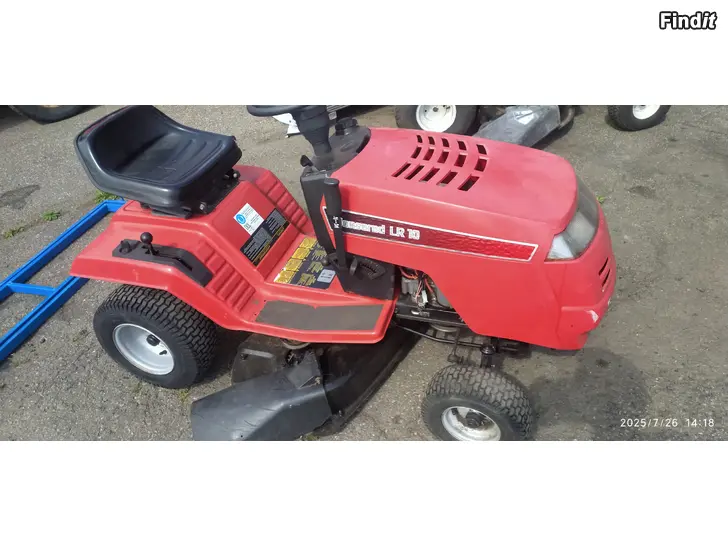 Säljes Traktor gräsklippare Jonsered LR10