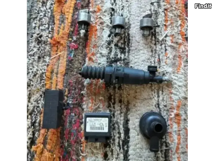 Myydään Bitron polttoainepumpunrele 240107 ilmastoininpainekytkin 283003 raidetangon sisä raidetangon sisä