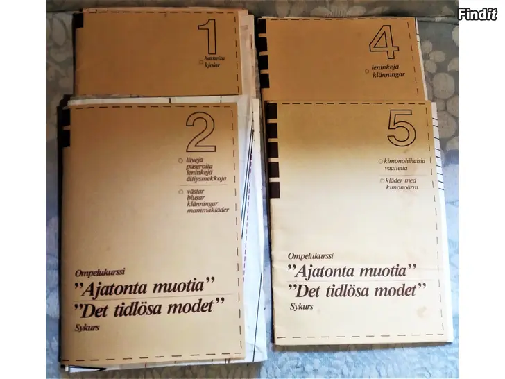 Myydään Ajatonta muotia ompelukurssi  kaavalehdet ja kaavat