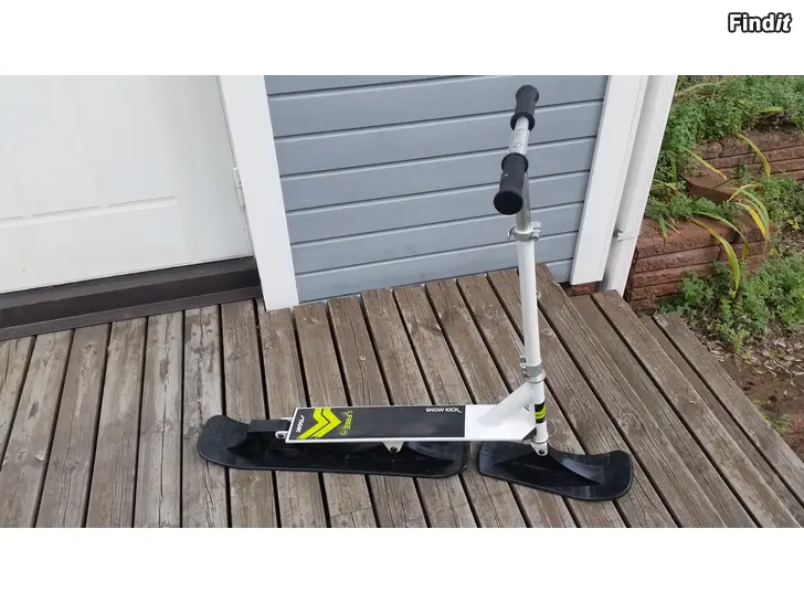Säljes Stiga Snow Kick FREE valkoinen lumipotkulauta  -hinta 20e