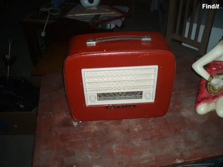 Säljes retro radio