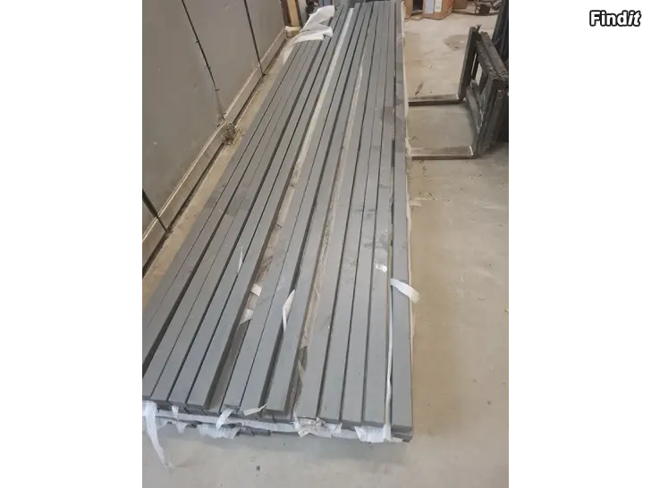 Säljes Terrass staketstolpe grå 57x47 - 4700mm