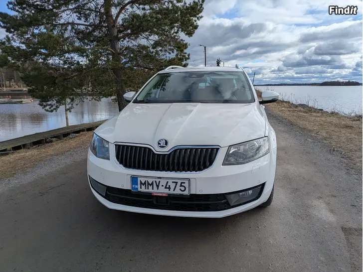 Myydään Skoda Octavia 4x4, farmari, vetokoukku, vm. 2017