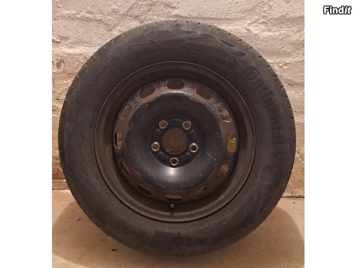 Myydään Continental kesärenkaat vanteilla