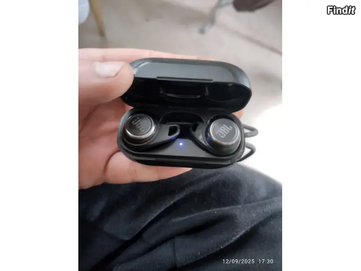 Myydään Myydään JBL REFLECT AERO KUULLOKKEET