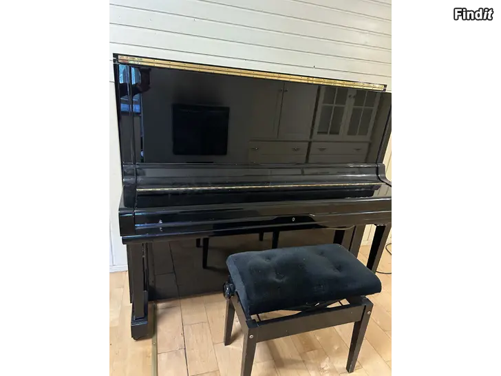 Myydään Yamaha U3 piano