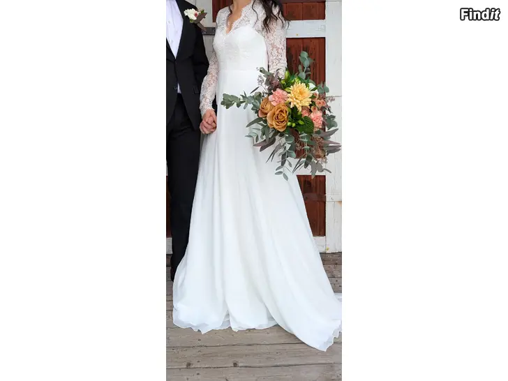 Säljes Brudklänning till salu