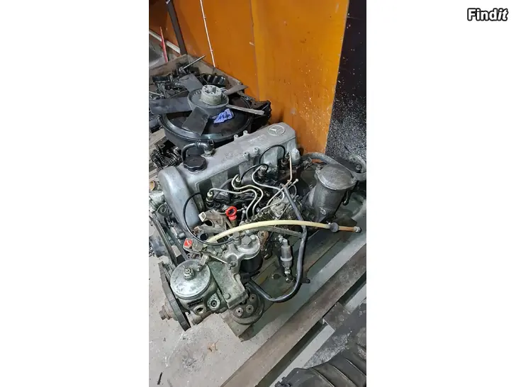 Säljes W123 240D motor