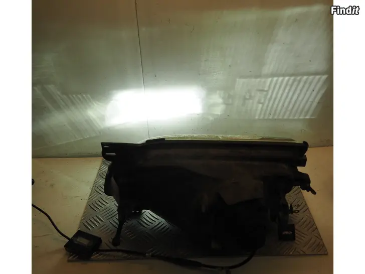 Myydään H4 LED muutossarja