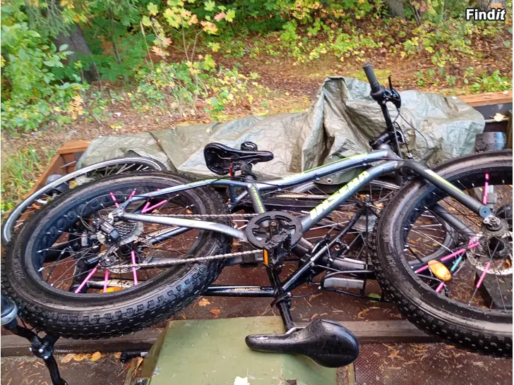 Myydään Insera flatbike