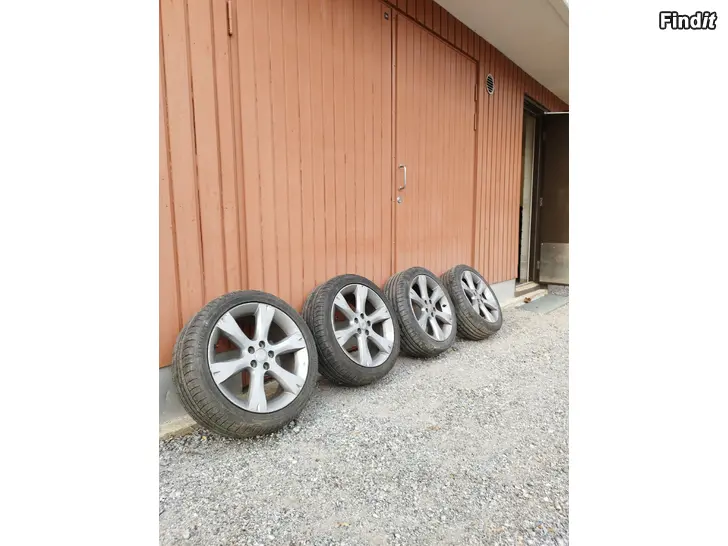Säljes Subaru sommardäck x 4 på originalfälgar