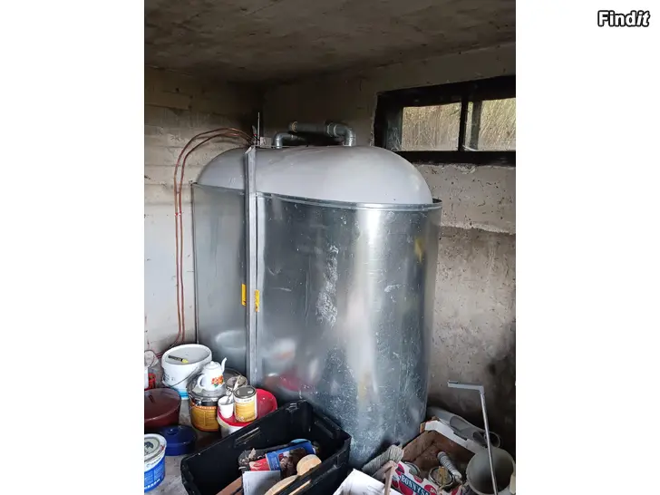 Myydään Oljecistern 1500 liter