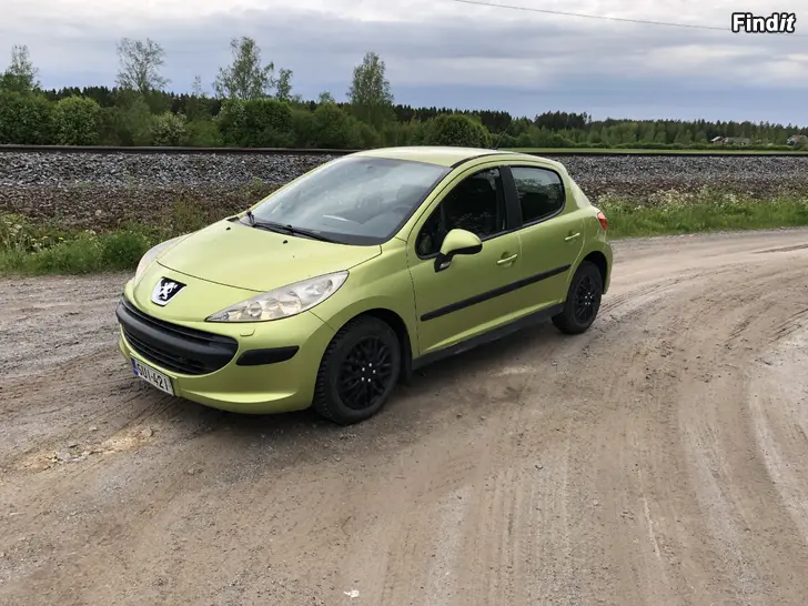 Myydään Peugeot 207 1.4-16v -06 projekti