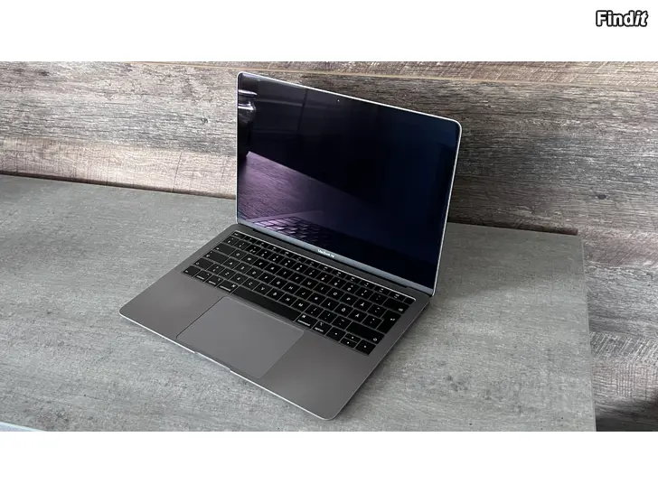 Myydään Macbook Air