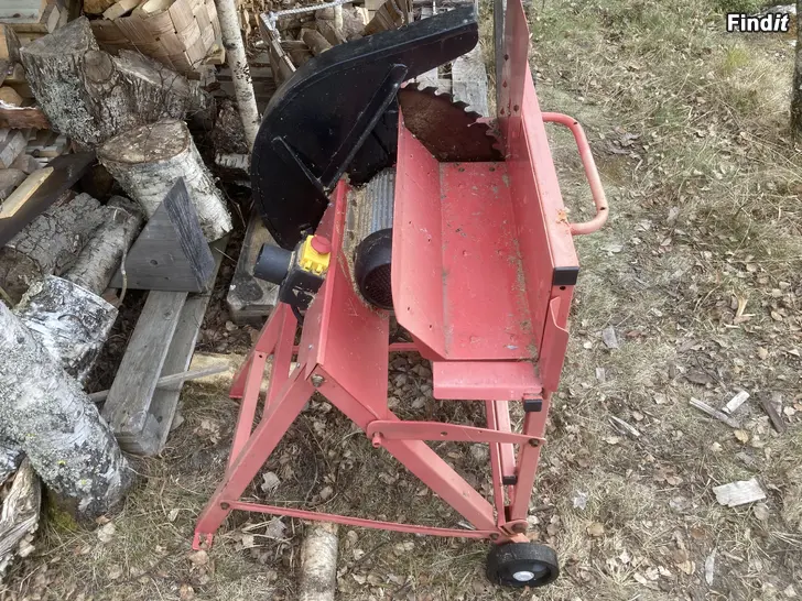 Säljes Säljes  Vedklabb Cirkelsåg LS 450