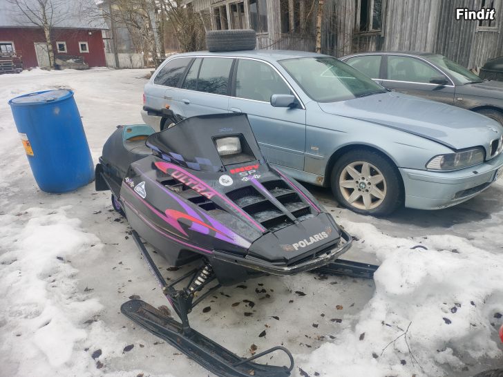 Myydään Polaris Indy ultra 680
