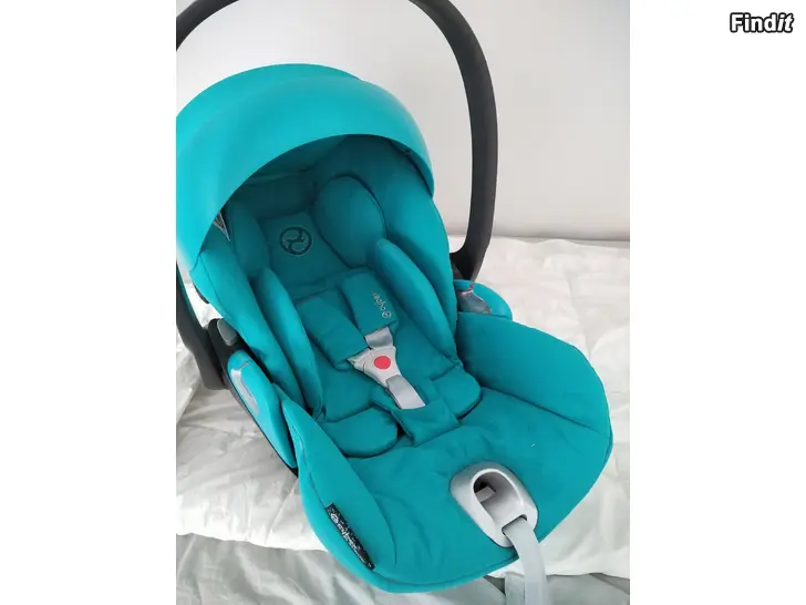 Myydään Uudenveroinen Cybex Cloud Z - i size turvakaukalo