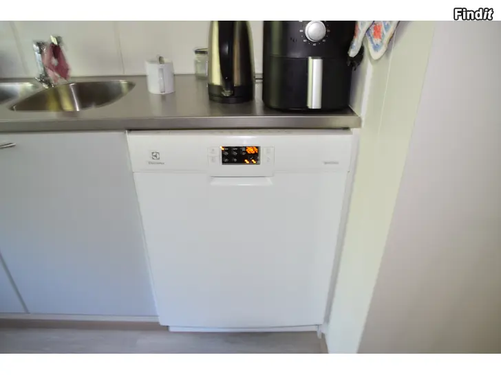 Myydään Electrolux astianpesukoneKone kuin uusi
