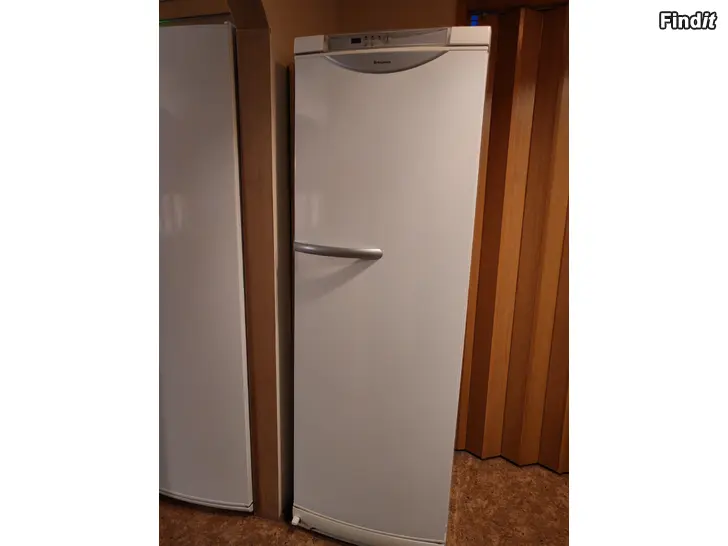 Säljes Husqvarna kylskåp