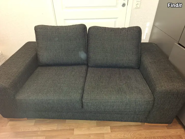 Säljes 2 personers soffa