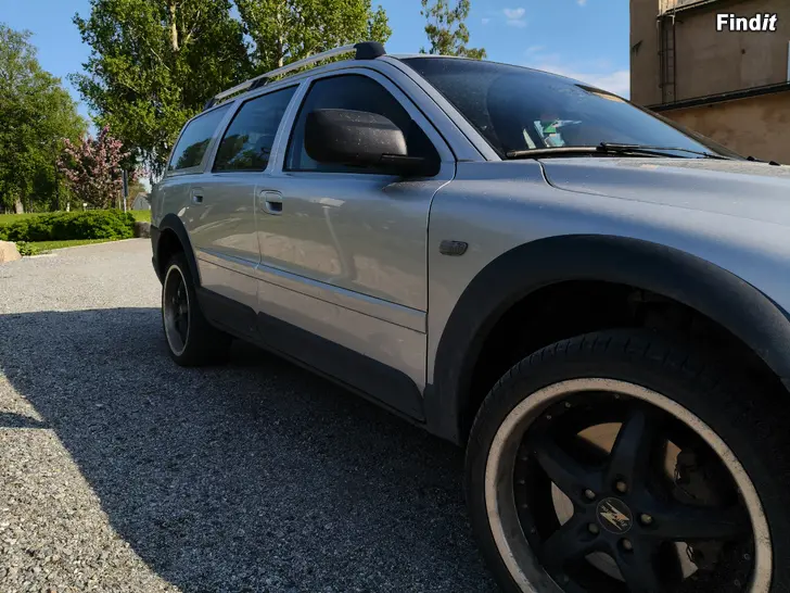 Säljes Volvo XC70 D5 -05 Med bra historik // Ny kamrem -  Turbo - Optimerad