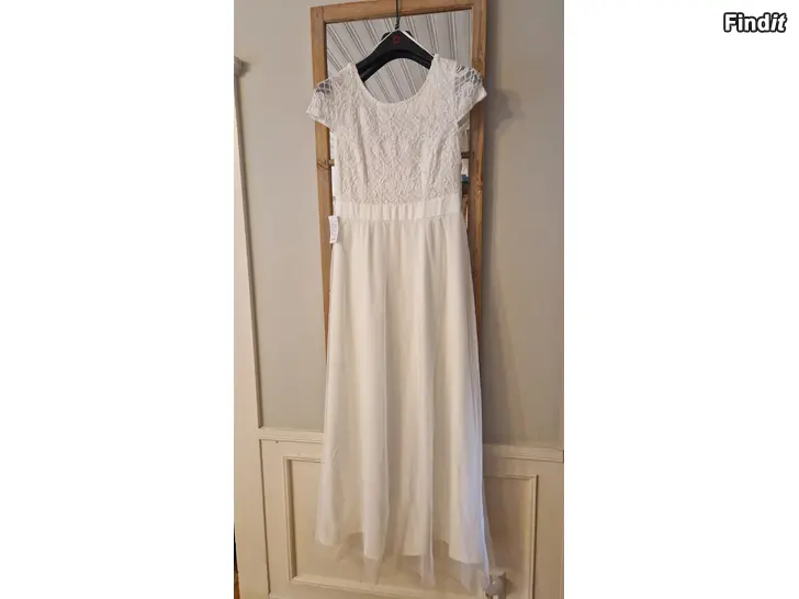 Säljes Brudklänning