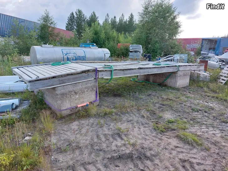 Myydään Ponttoonilaituri