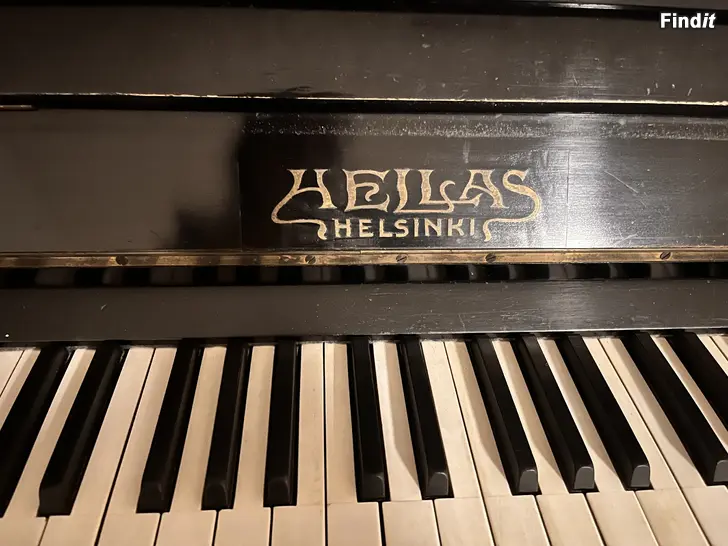 Säljes Piano