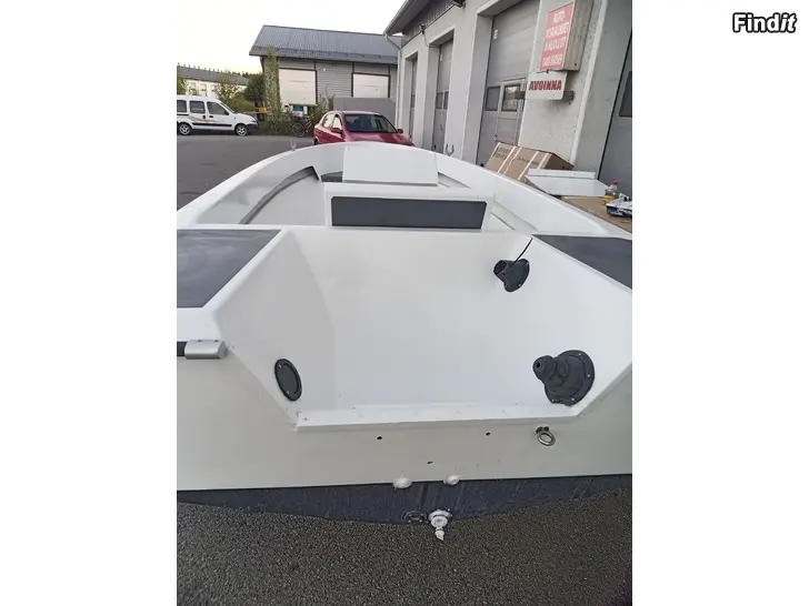 Säljes PULPET BÅT +MOTOR