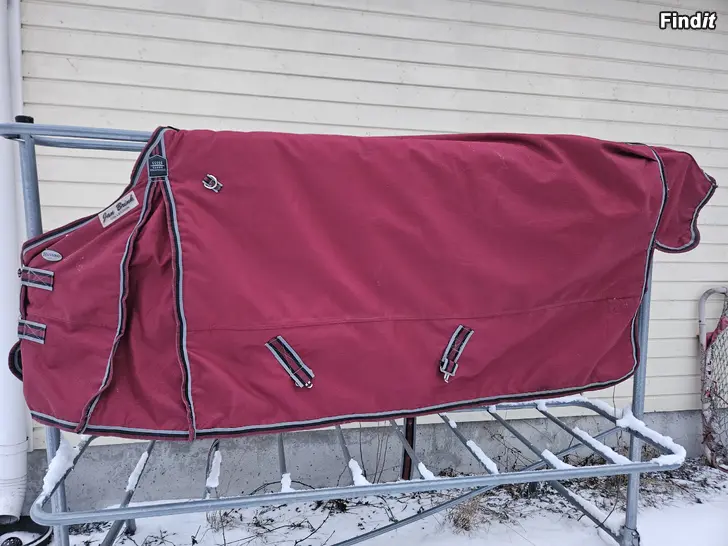 Myydään Talvitoppaloimi 400g 145cm