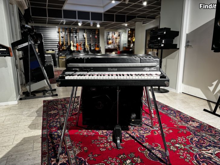 Säljes Fender Rhodes 54 1979