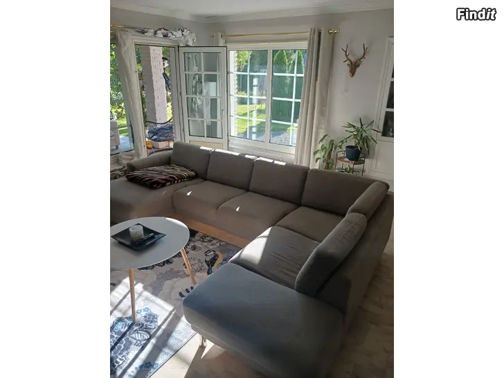 Myydään Sohva