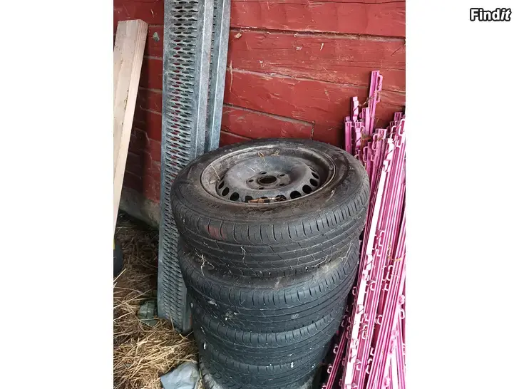 Säljes Däck 185/65 R15